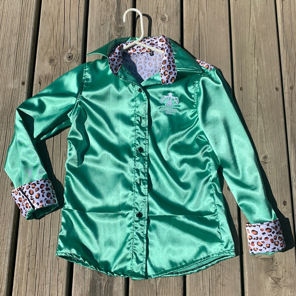 Thunderbird Brand button down shirt